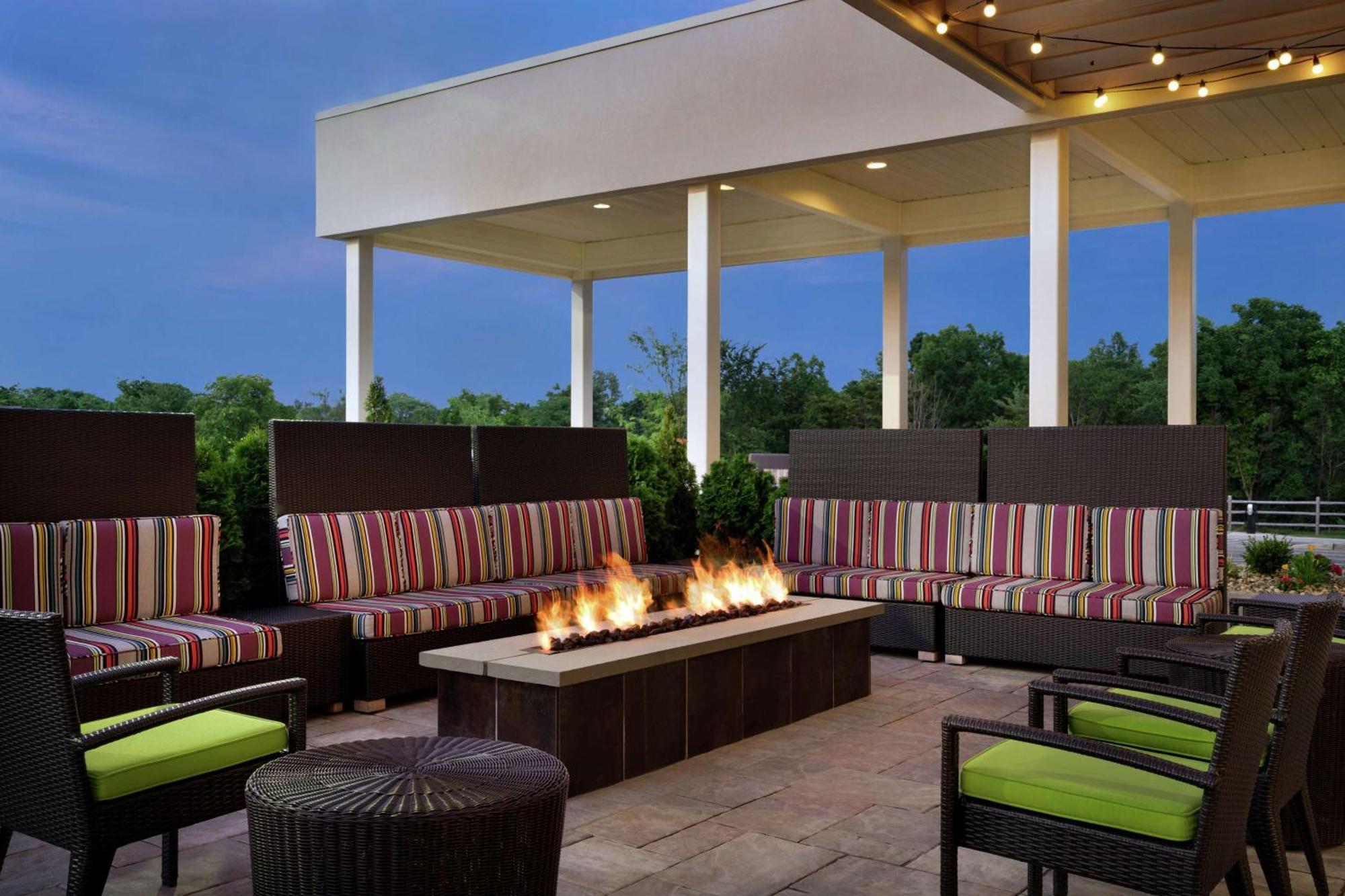 Home2 Suites By Hilton Middletown Exterior foto
